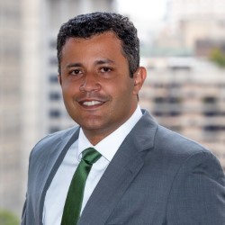 speaker photo