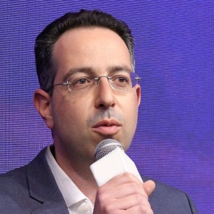 speaker photo