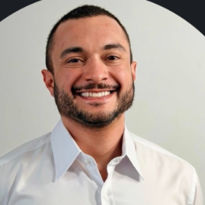 speaker photo