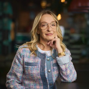 speaker photo