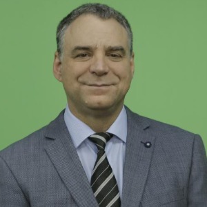 speaker photo