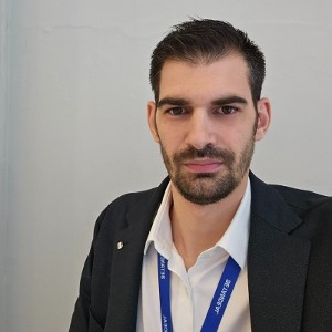 speaker photo
