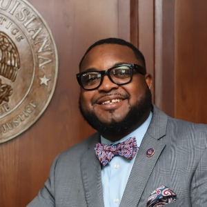 speaker photo