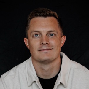 speaker photo