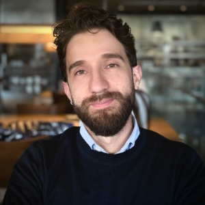 speaker photo