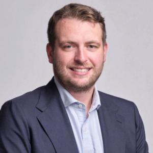 speaker photo