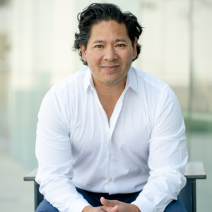 speaker photo