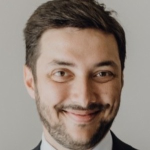 speaker photo