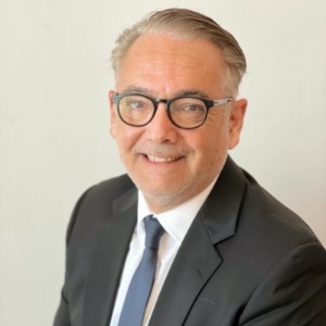 speaker photo