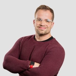 speaker photo