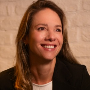 speaker photo