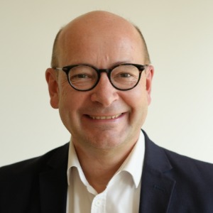 speaker photo
