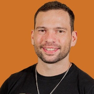 speaker photo
