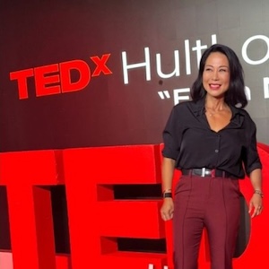 speaker photo