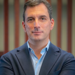 speaker photo