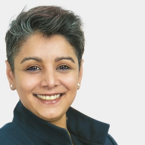 speaker photo