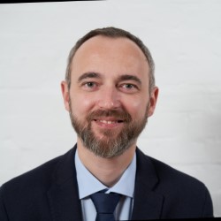 speaker photo