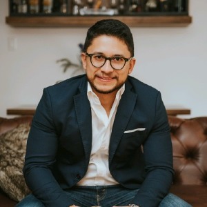 speaker photo