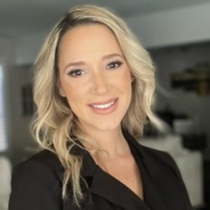 speaker photo
