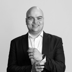 speaker photo