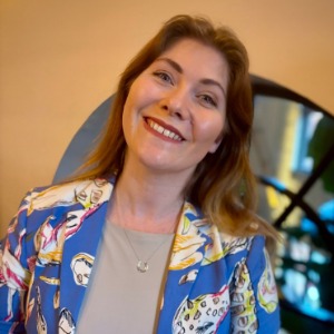 speaker photo