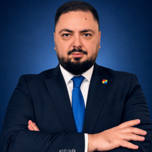 speaker photo