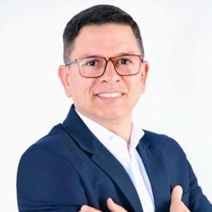 speaker photo