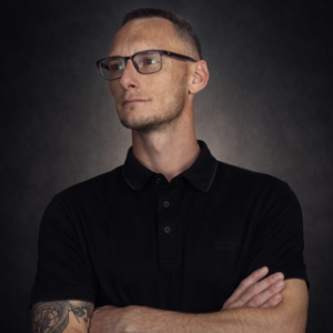 speaker photo