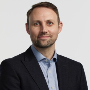 speaker photo