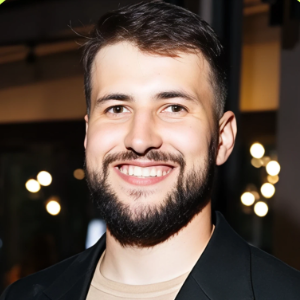 speaker photo
