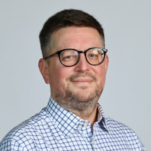 speaker photo
